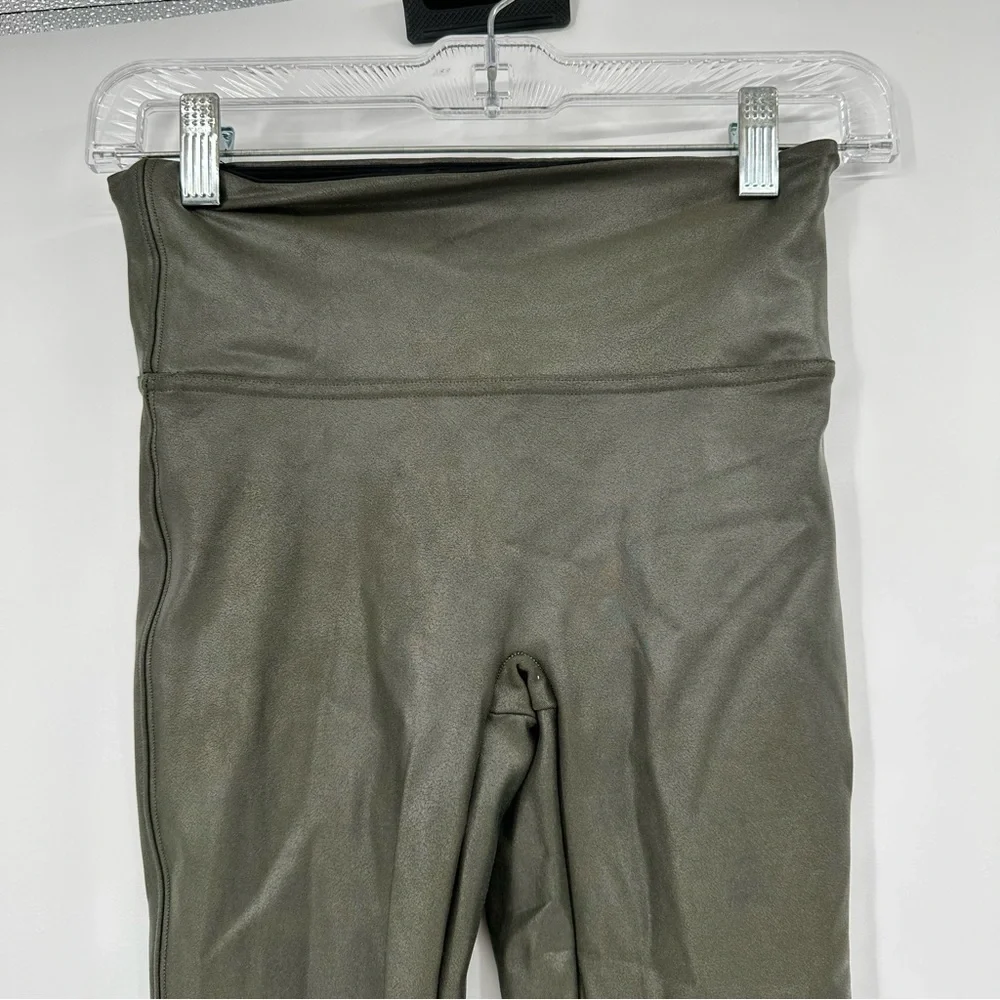 Spanx Faux Leather Leggings Olive Green Casual‎ Comfort Night Out Size Small